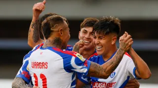 Comprarán el 70% de su pase: Azul Azul asegura a uno de sus capitanes