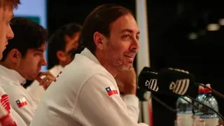 Nicolás Massú arribó a Madrid para unirse al equipo chileno de Copa Davis