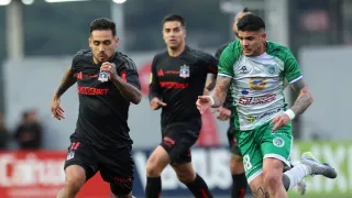 Ortiz revisó el césped y dio el OK: Colo Colo recibirá a Puerto Montt en el Monumental 