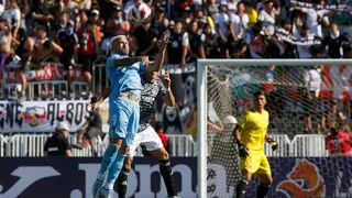 Matías Donoso ganó por aire y materializó remontada de O’Higgins ante Colo Colo