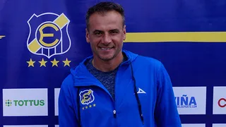 Dalsasso tras “levantar” un refuerzo a Colo Colo: Everton le da lo que no le da otro club