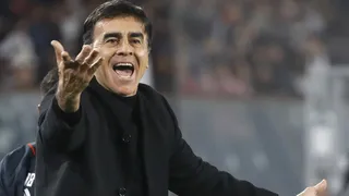 Quinteros: Vidal siempre tendrá las puertas abiertas si soy el entrenador de Colo Colo