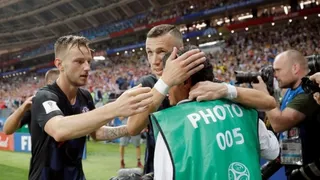 Croatas derribaron a un fotógrafo en eufóricos festejos del gol que los llevó a la final
