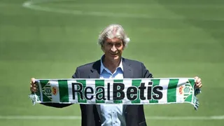 Poco serio: Medio español sostuvo que Pellegrini dejará Betis por millonaria oferta desde China