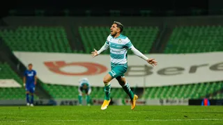 Diego Valdés marcó un golazo en triunfo de S. Laguna sobre Cruz Azul en la liga mexicana