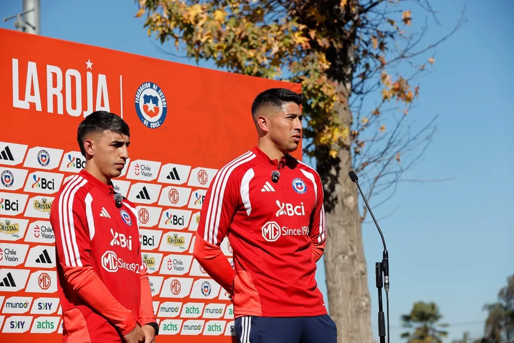 Brayan Cortés y Lautaro Millán en la conferencia de prensa de La Roja / ©FFCh.
