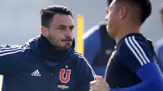 Mauricio Pinilla estuvo en el CDA para dilucidar su futuro