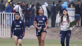 La Roja de Luis Mena inició sus entrenamientos de cara a los amistosos contra Perú