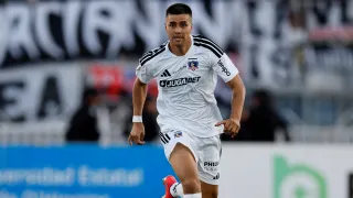 Álvaro Madrid fija su meta en Colo Colo y descarta presión por usar la histórica camiseta 8