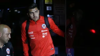 Universidad de Chile descartó a Pinares y espera por Jean Meneses