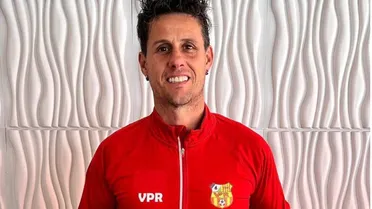 Diego Rivarola fue ovacionado en su vuelta a las canchas en partido de Copa Chile