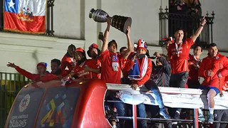 La llegada de la selección a La Moneda con la Copa América en las manos