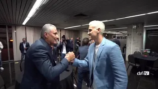 Tite y seleccionados locales de Brasil viajaron a Turín para la preparación mundialista