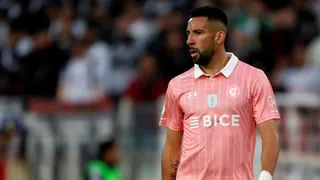 Mauricio Isla quedó fuera de la citación de la UC para visitar a Unión Española