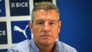 “No voy a traer por traer”: la defensa de Buljubasich al mercado de la UC