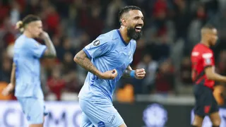 Bolívar de Ronnie Fernández eliminó a Atlético Paranaense de Arturo Vidal y avanzó a cuartos en la Libertadores