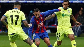 Fabián Orellana fue expulsado en derrota de Eibar ante Getafe