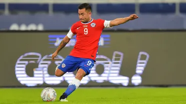 Dos clubes chilenos buscan revivir la carrera de Jean Meneses y su futuro genera expectación