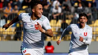 La U ganó en el final a Everton y Assadi se vistió de figura