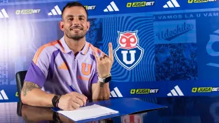 Hereda el dorsal de Leandro Fernández: U de Chile hizo oficial el fichaje de Octavio Rivero