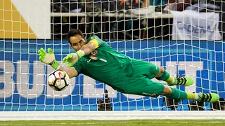 Bravo recordó penal de Biglia en la Copa América Centenario: Ya lo había atajado antes de que él ejecutara