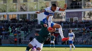 “Asientos ecológicos”: Hincha advirtió la presencia de pasto en las butacas del Estadio Elías Figueroa en Copa Chile