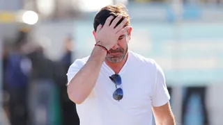 Hinchas de Temuco exigen la salida de Marcelo Salas