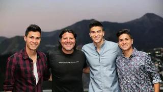 Pablo Galdames felicitó a su hermano Benjamín por su decisión de jugar por México