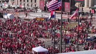 Un muerto y más de 10 heridos dejó el tiroteo en el desfile del Super Bowl en Kansas City