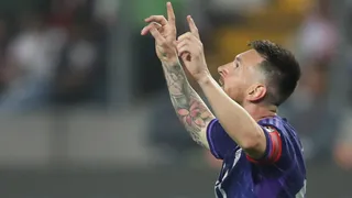 Messi se transformó en goleador histórico de las Clasificatorias con doblete a Perú