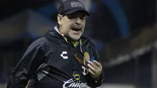Diego Maradona recibió el alta médica pese a que deberá pasar por quirófano