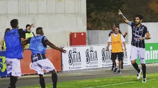 ¡Locura en Brasil! Sebastián Abreu anotó su primer gol en Río Branco