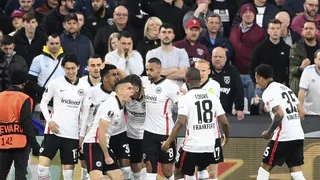 Eintracht Frankfurt golpeó en Londres a West Ham y se acercó a la final de la Europa League