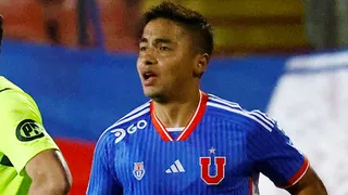 Nicolás Guerra colaboró removiendo escombros en zona afectada en Viña del Mar