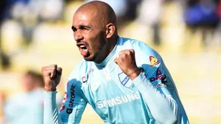 Marcos Riquelme se lució con un “hat-trick” para Bolívar