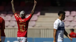 La UC volvió a contar con la inspiración de Zampedri para salvar un empate ante Unión Española