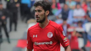 El “agradecimiento” de los hinchas de Toluca a Unión La Calera por contratar a Santiago García