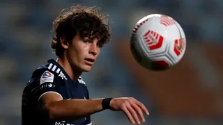 Simón Contreras y posible salida a préstamo: Me encantaría seguir en la U, pero no depende de mí