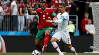 Hinchas de España calientan la previa al duelo con Irán