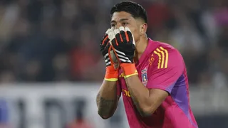 Sin Vidal ni Pizarro: La formación de Colo Colo para su “final” con Cerro Porteño en Copa Libertadores