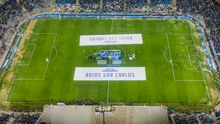 La UC despidió San Carlos en ceremonia llena de recuerdos y homenajes a sus ídolos