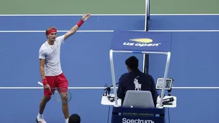 Alexander Zverev sufrió más de la cuenta para avanzar a tercera ronda en el US Open