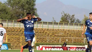 Magallanes sumó sus primeros puntos en el Campeonato de Ascenso ante Santiago Morning