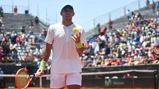 Chile volvió al Grupo Mundial de la Copa Davis tras triunfazo de Garin sobre Bublik