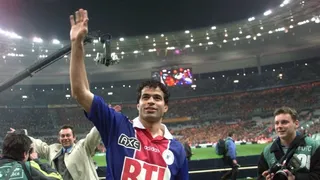 El brasileño Rai fue elegido mejor jugador de la historia de PSG y Ancelotti el mejor técnico