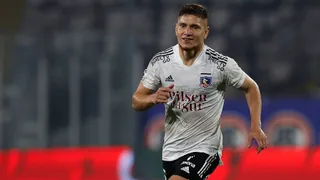 Racing Club sondeó a Leonardo Gil para reemplazar a Marcelo Díaz