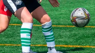 Futbolista nacional encendió los ánimos: Después me preguntan si quiero volver a Chile