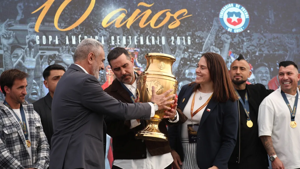 Homenaje a los ganadores de la Copa América Bicentenario / ©Imago.