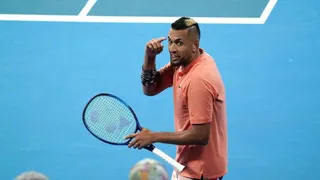 Nick Kyrgios adelantó que irá al US Open con un traje para materiales peligrosos