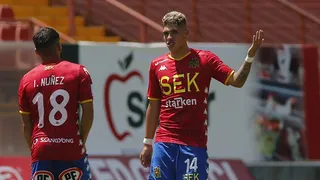 Carlos Palacios: Fabián Orellana me dio muchos consejos en la Roja